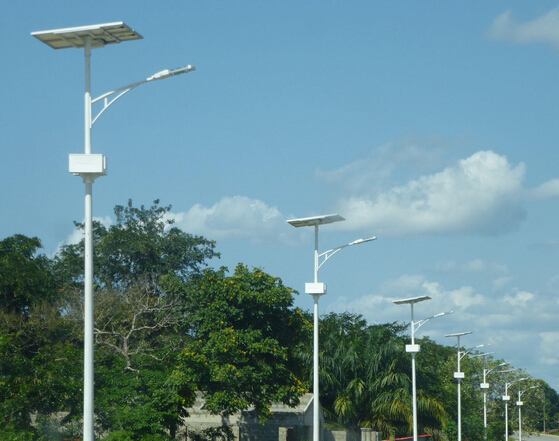 The high cost of LED street lighting constraints The high cost of LED street lighting constraints